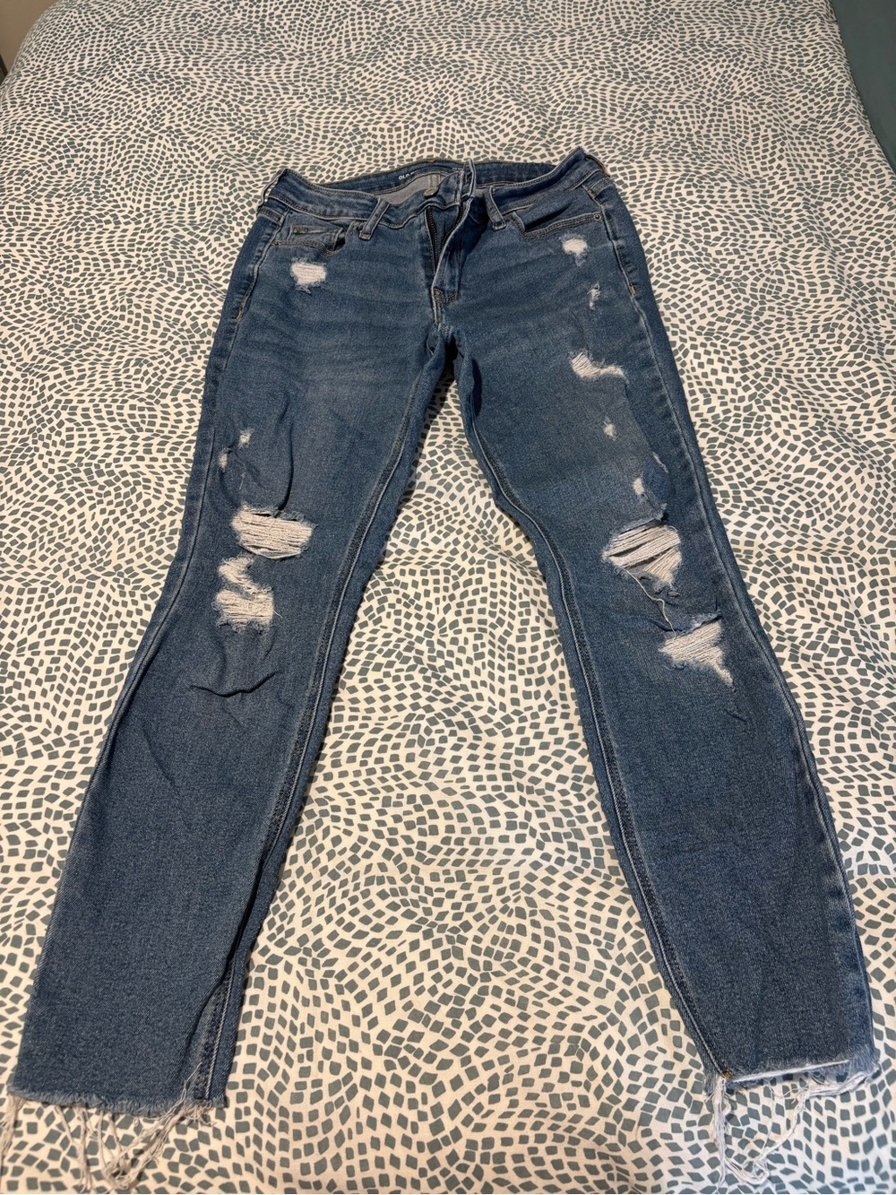 Old Navy Women's Dark Blue Straight Leg Distressed Jeans